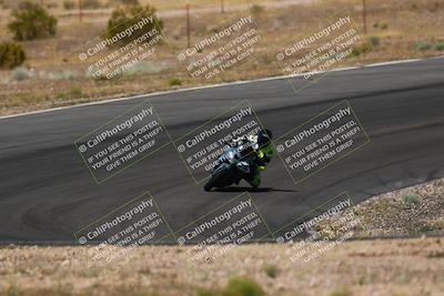 media/Apr-19-2025-AHRMA (Sat) [[3d98ca3309]]/Practice/Group 4/Turn 6/